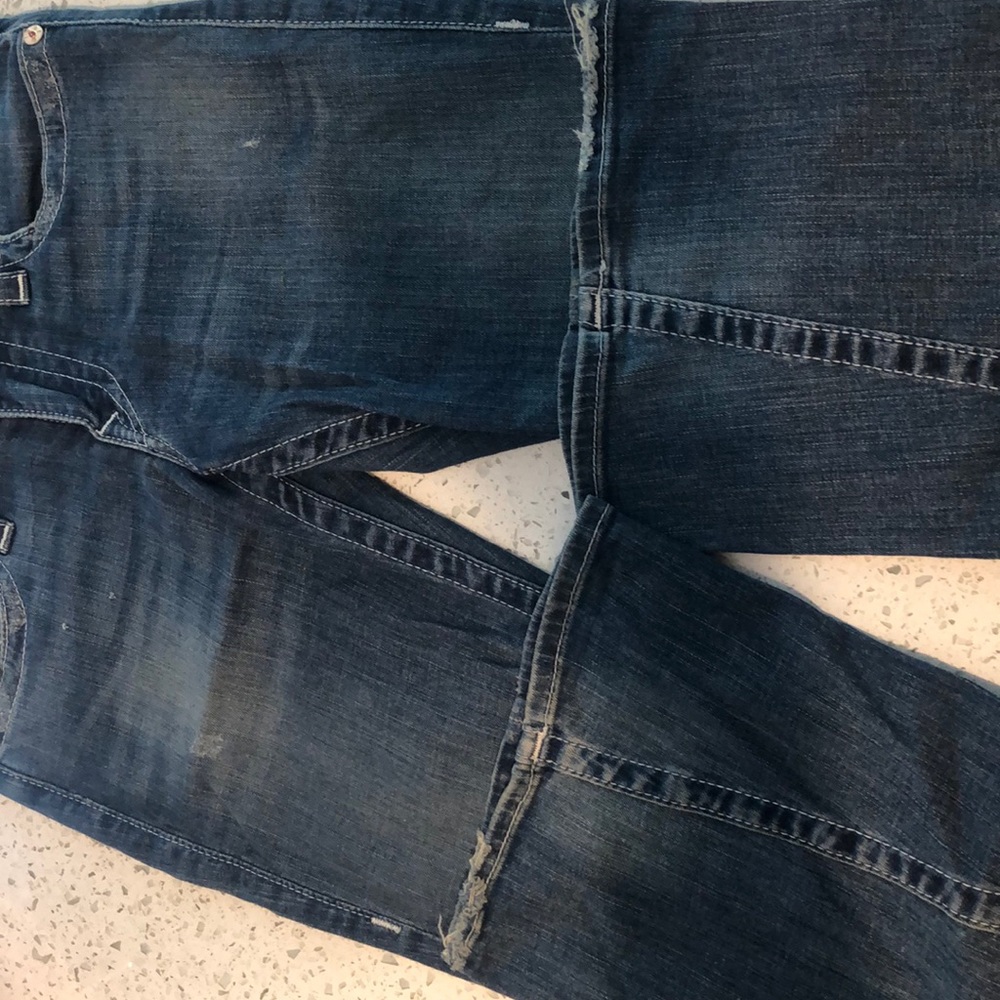 Like new True Religion Bootcut Jeans - Picture 3 of 4